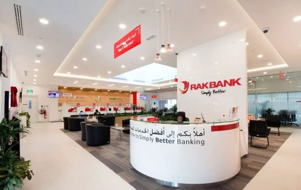 مواعيد العمل الرسمية في بنك رأس الخيمة الوطني RAK Bank 