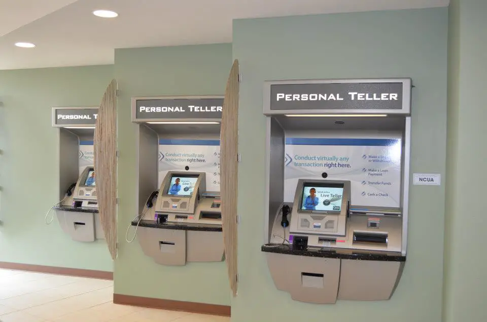 الفرق بين ماكينة ATM والصراف الآلي التفاعلي ITM