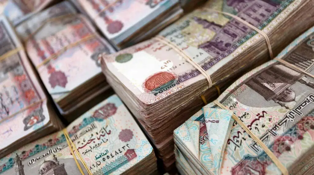 رسوم تحويل أموال من الخارج إلى البنك الأهلي المصري